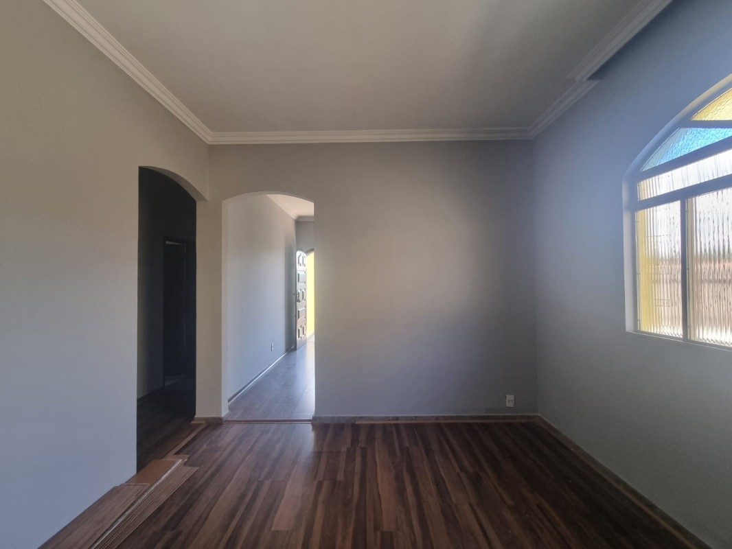 Casa para alugar com 4 quartos, 184m² - Foto 17