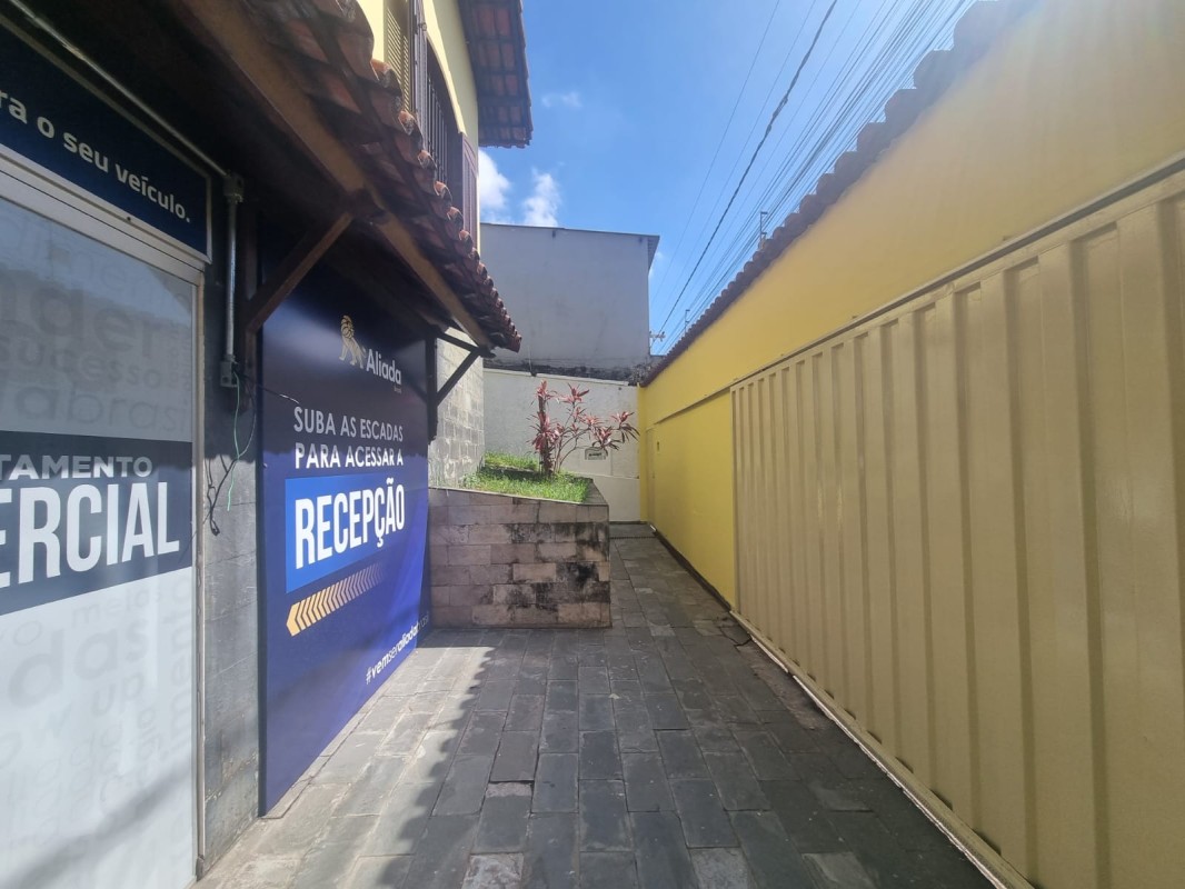 Casa para alugar com 4 quartos, 184m² - Foto 3