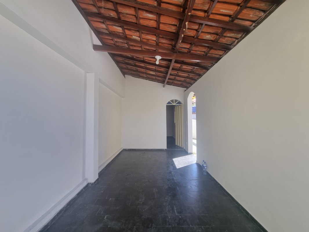 Casa para alugar com 4 quartos, 184m² - Foto 9