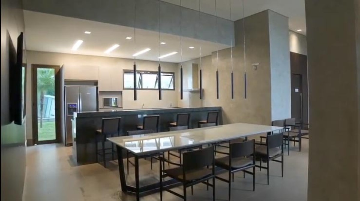 Apartamento para alugar com 1 quarto, 55m² - Foto 16