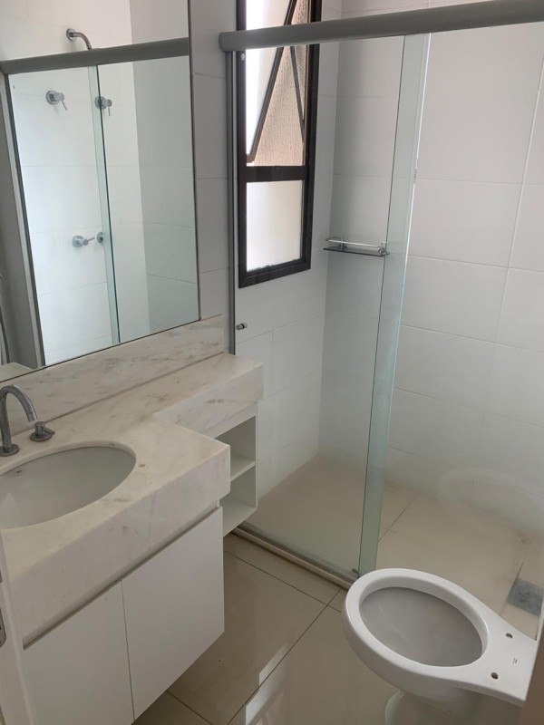 Apartamento para alugar com 1 quarto, 55m² - Foto 9