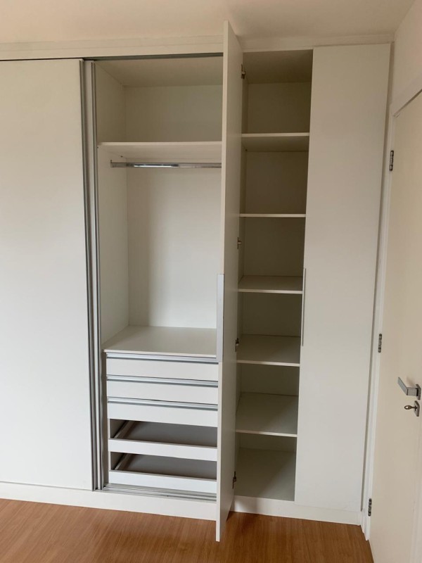 Apartamento para alugar com 1 quarto, 55m² - Foto 10
