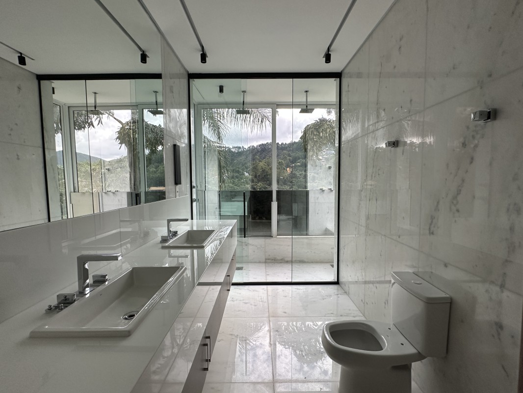Casa de Condomínio para alugar com 3 quartos, 434m² - Foto 12