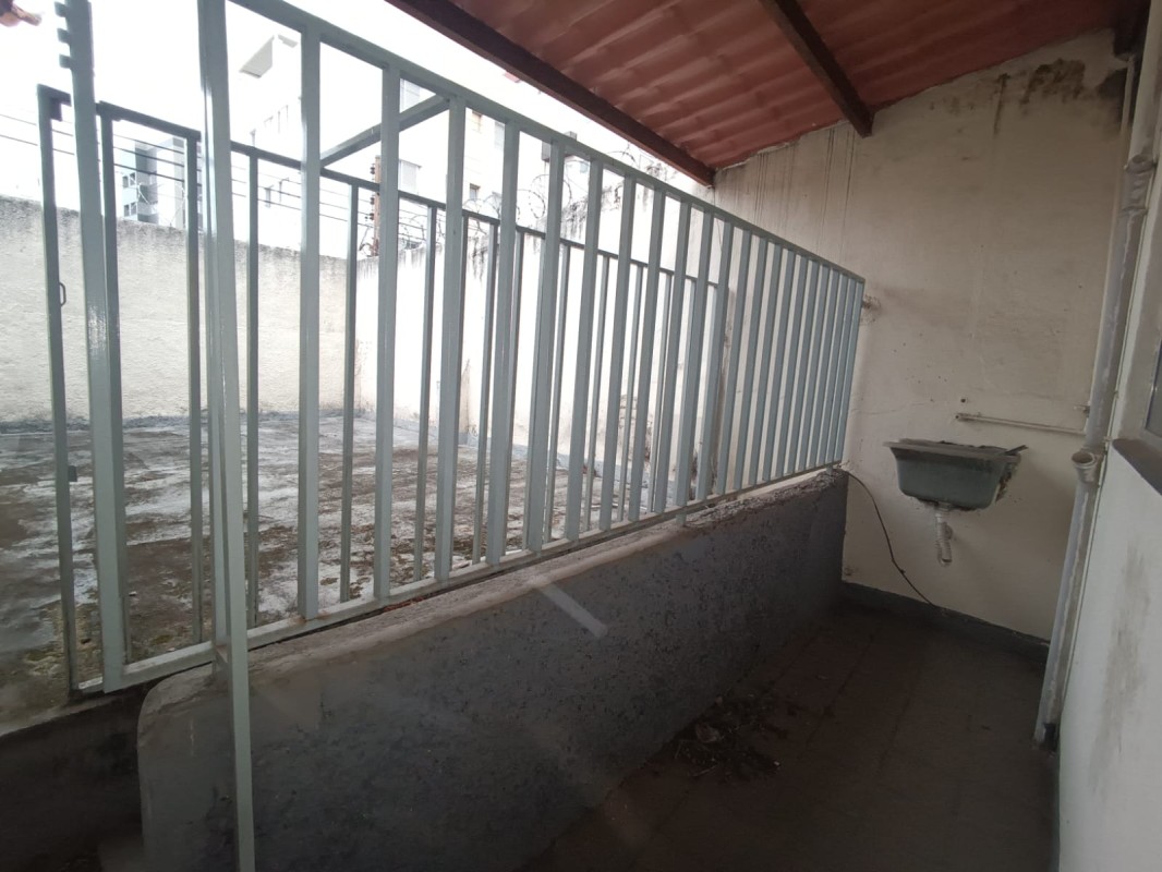 Casa à venda com 1 quarto, 364m² - Foto 13
