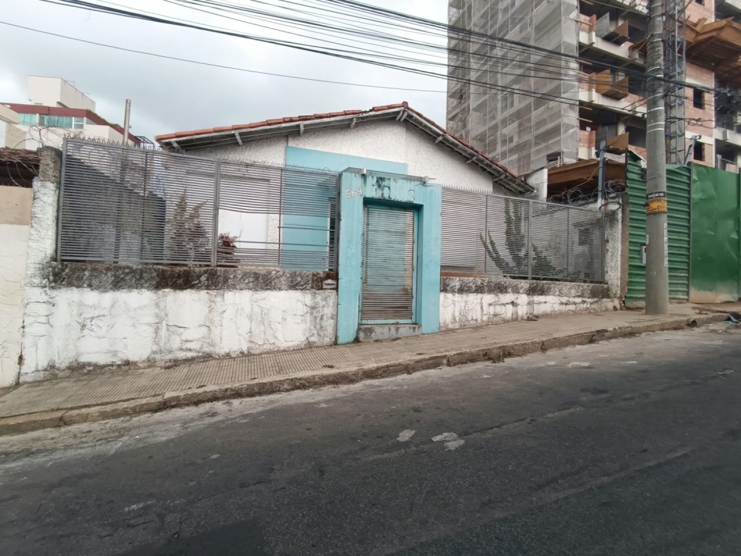 Casa à venda com 1 quarto, 364m² - Foto 12