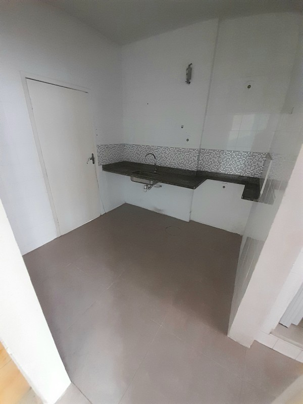 Apartamento à venda com 2 quartos, 78m² - Foto 14