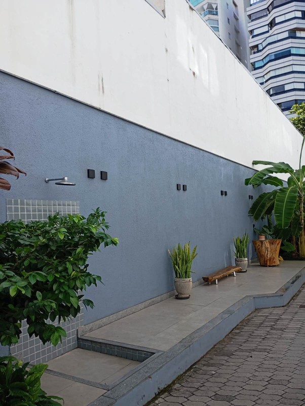 Apartamento à venda com 2 quartos, 78m² - Foto 4