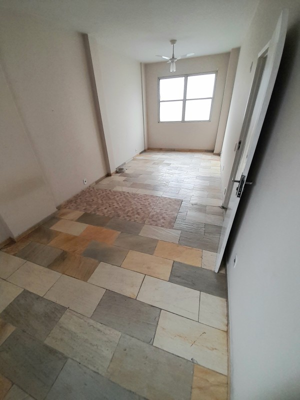 Apartamento à venda com 2 quartos, 78m² - Foto 23