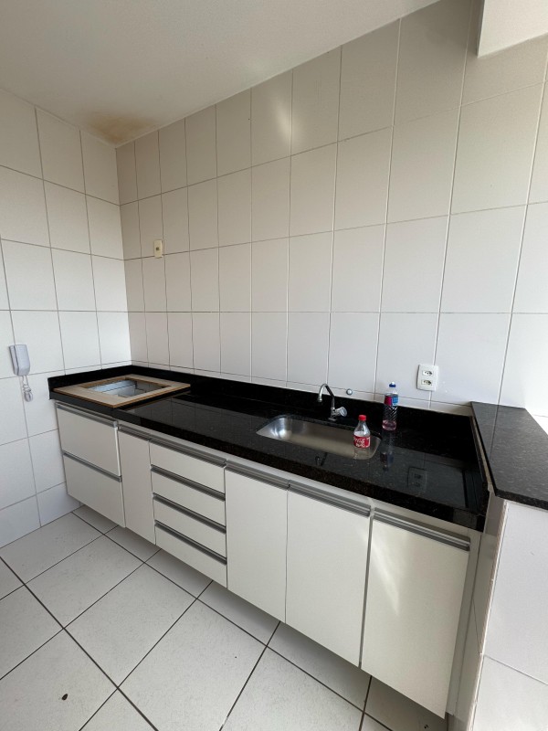 Apartamento para alugar com 2 quartos, 70m² - Foto 9