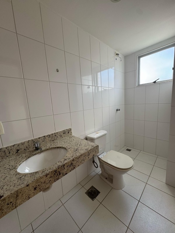 Apartamento para alugar com 2 quartos, 70m² - Foto 12