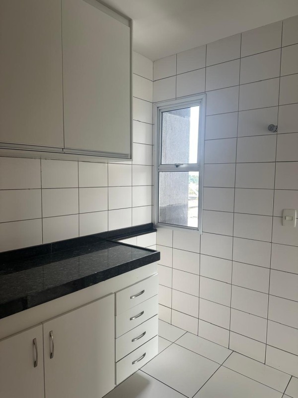 Apartamento para alugar com 3 quartos, 92m² - Foto 5