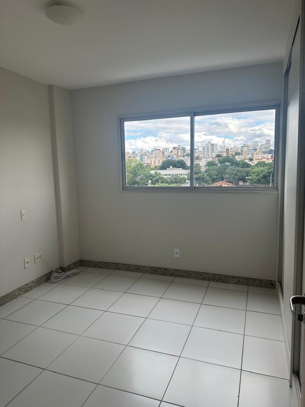 Apartamento para alugar com 3 quartos, 92m² - Foto 14