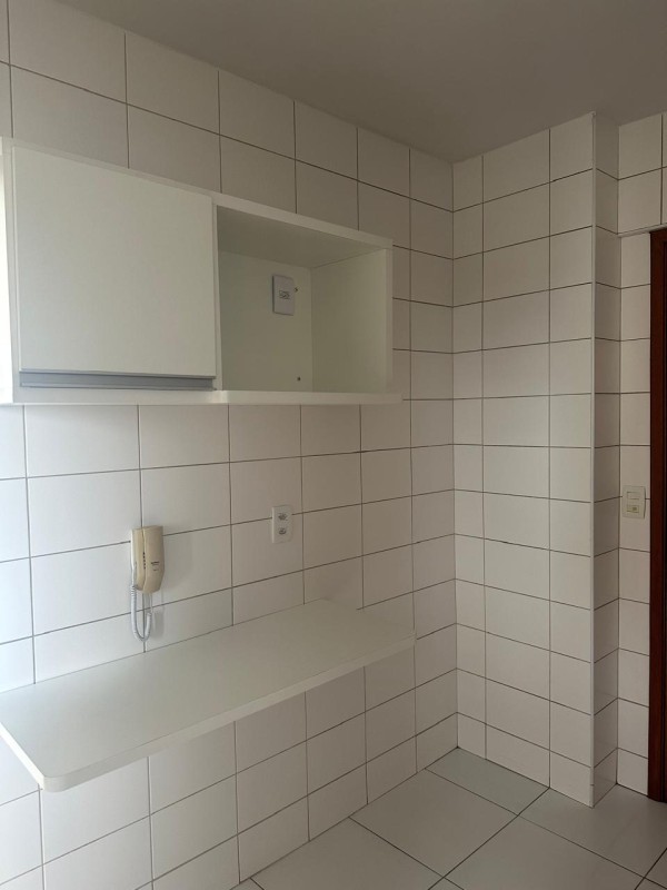 Apartamento para alugar com 3 quartos, 92m² - Foto 17