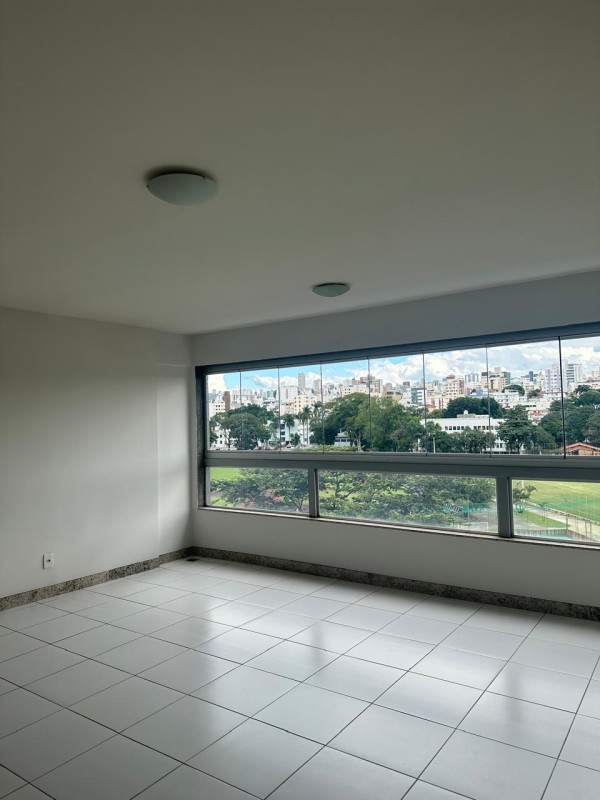 Apartamento para alugar com 3 quartos, 92m² - Foto 3