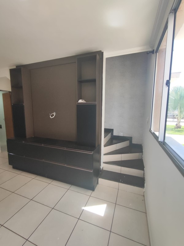 Casa à venda com 2 quartos, 64m² - Foto 10