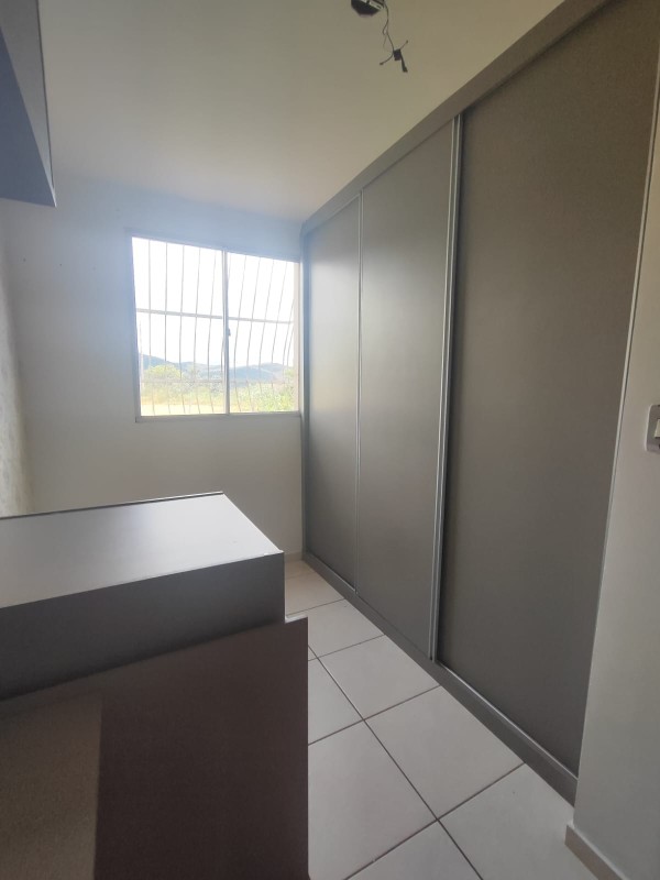 Casa à venda com 2 quartos, 64m² - Foto 16