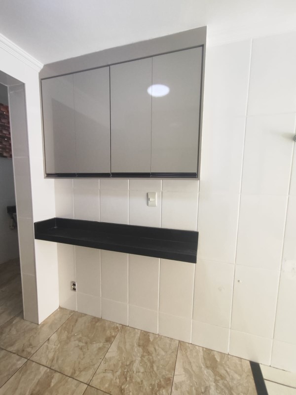 Casa à venda com 2 quartos, 64m² - Foto 17
