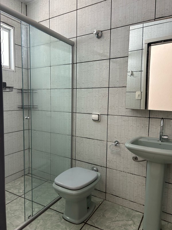 Casa para alugar com 2 quartos, 60m² - Foto 16