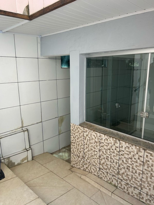 Casa para alugar com 2 quartos, 60m² - Foto 3