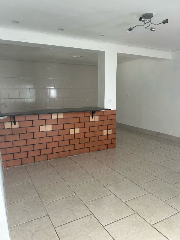 Casa para alugar com 2 quartos, 60m² - Foto 6