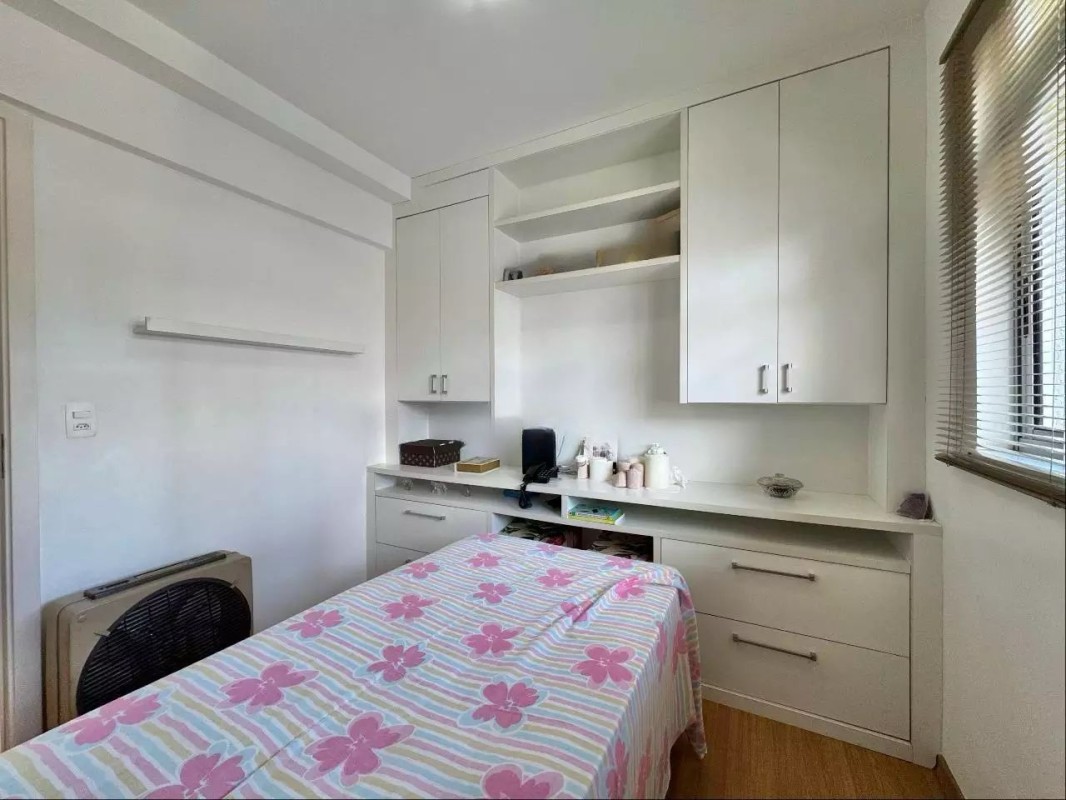 Apartamento à venda com 3 quartos, 101m² - Foto 9