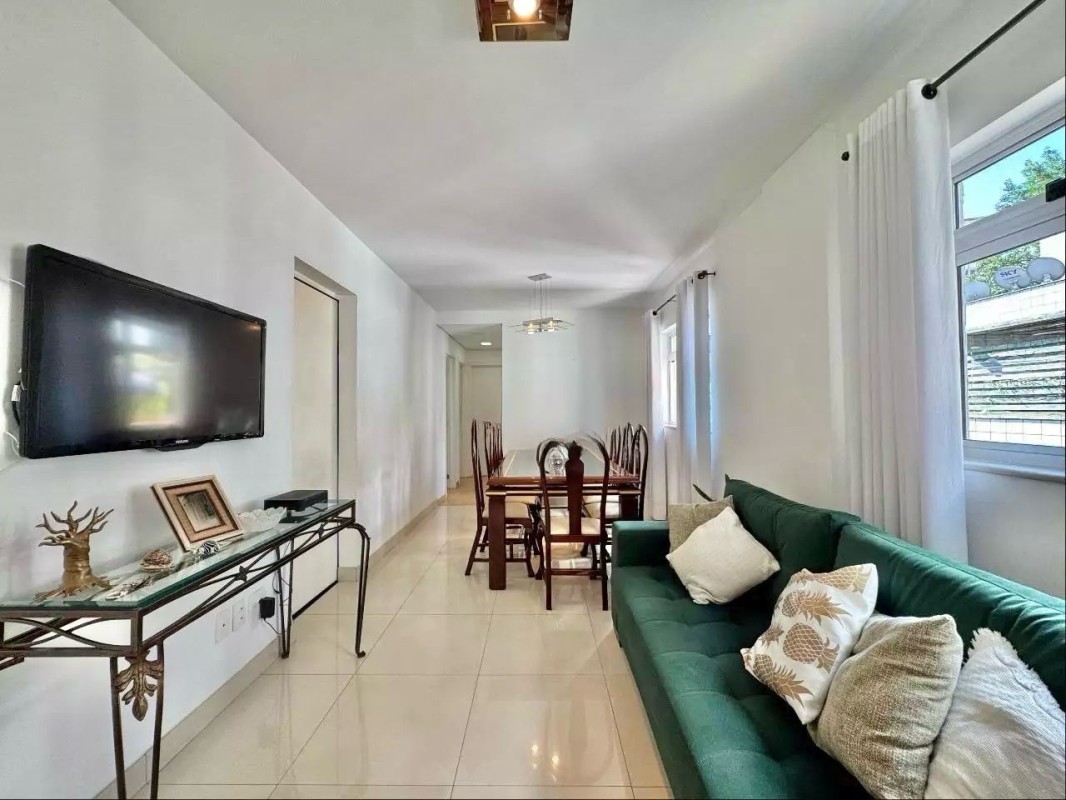 Apartamento à venda com 3 quartos, 101m² - Foto 2