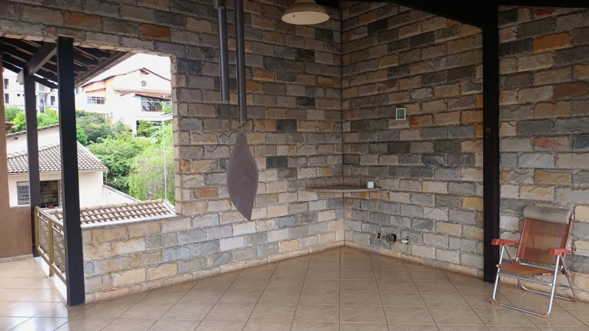 Casa à venda com 6 quartos, 390m² - Foto 25