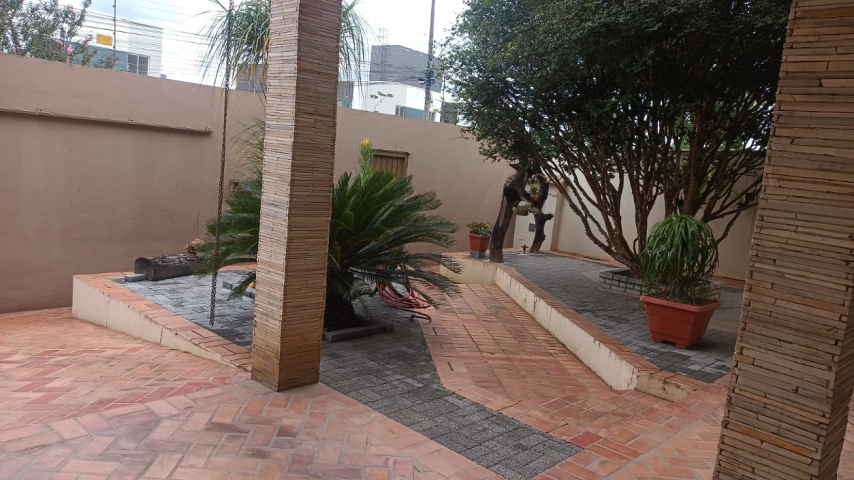 Casa à venda com 6 quartos, 390m² - Foto 5