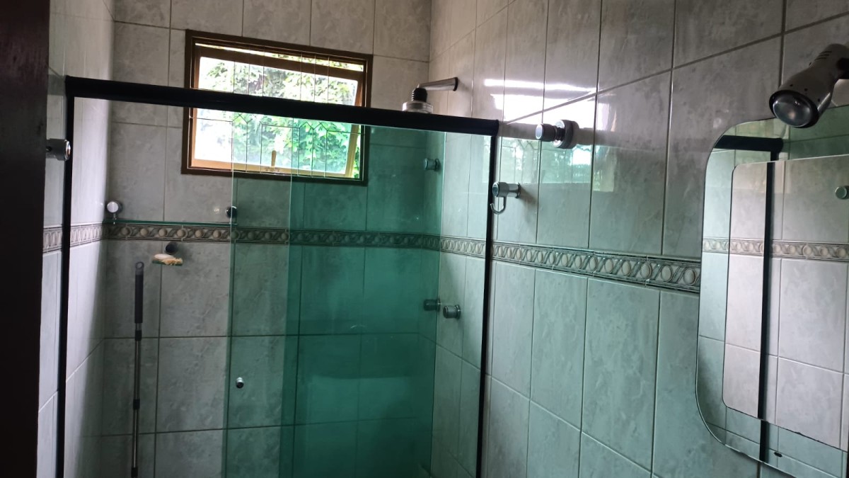 Casa à venda com 6 quartos, 390m² - Foto 12