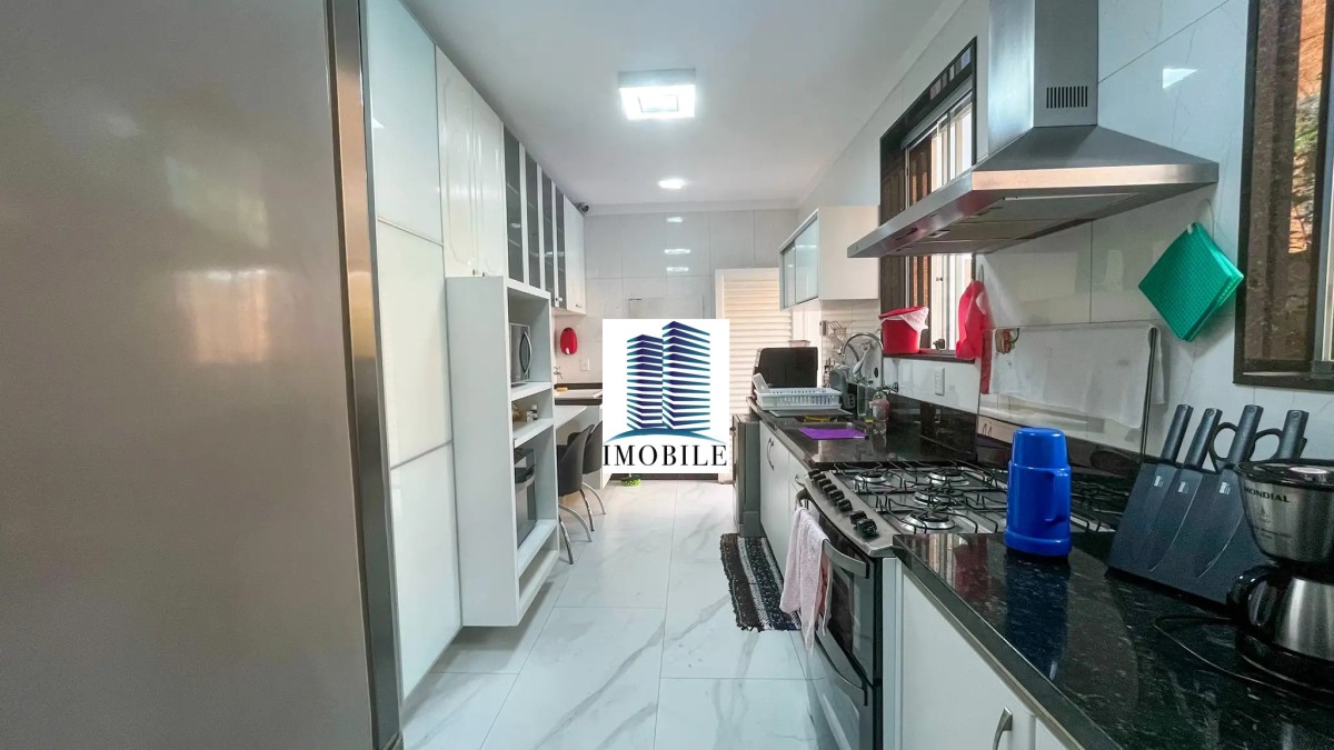 Casa à venda com 6 quartos, 740m² - Foto 14