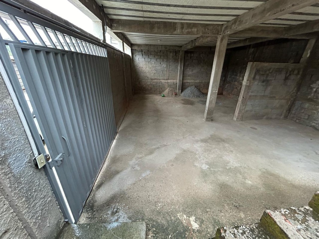 Casa à venda com 2 quartos, 200m² - Foto 15