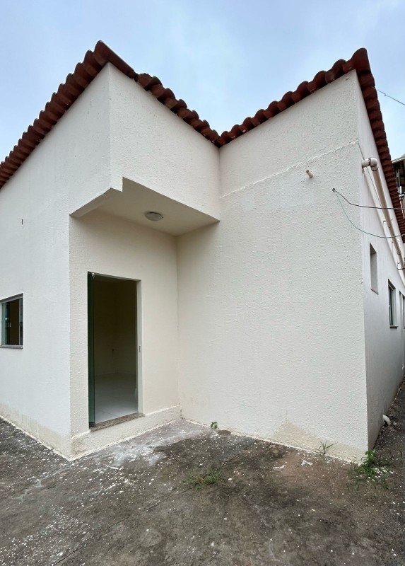Casa à venda com 2 quartos, 200m² - Foto 14