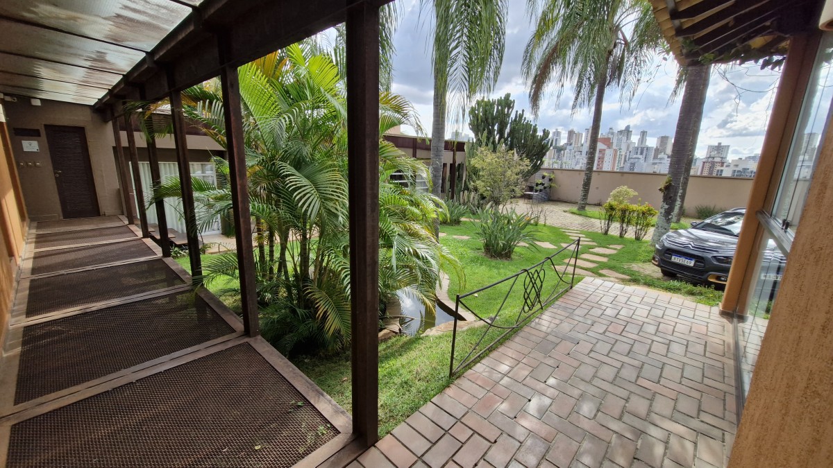 Loja-Salão para alugar com 8 quartos, 413m² - Foto 9