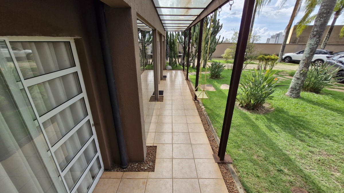 Loja-Salão para alugar com 8 quartos, 413m² - Foto 17
