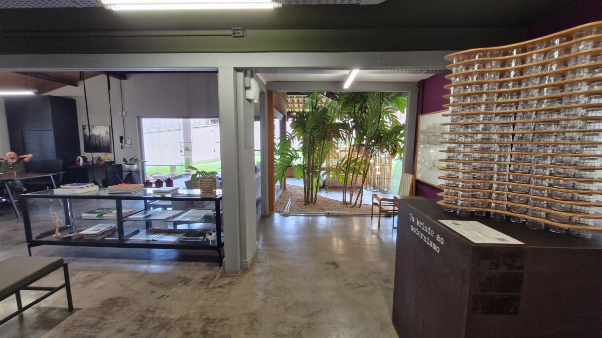 Loja-Salão para alugar com 8 quartos, 413m² - Foto 4