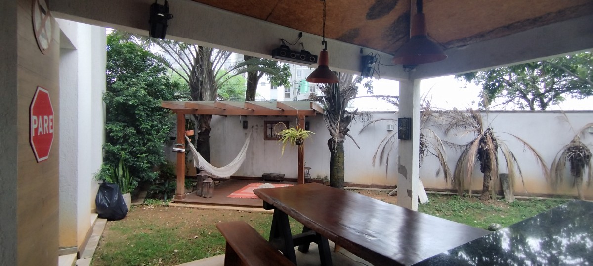 Casa à venda com 4 quartos, 370m² - Foto 5