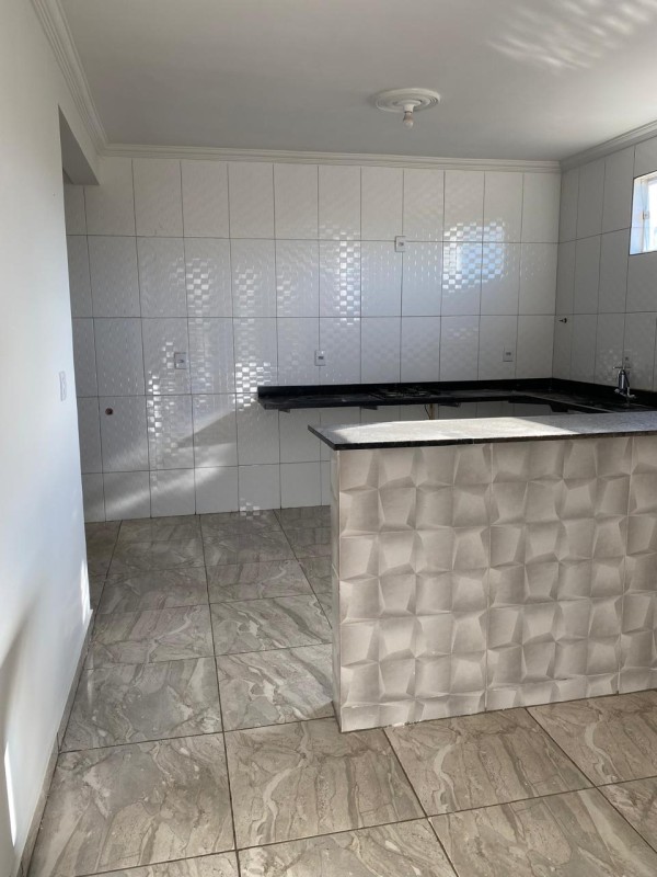 Casa para alugar com 2 quartos, 100m² - Foto 11