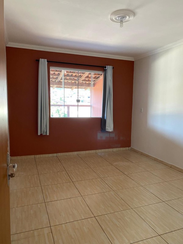 Casa para alugar com 2 quartos, 100m² - Foto 7