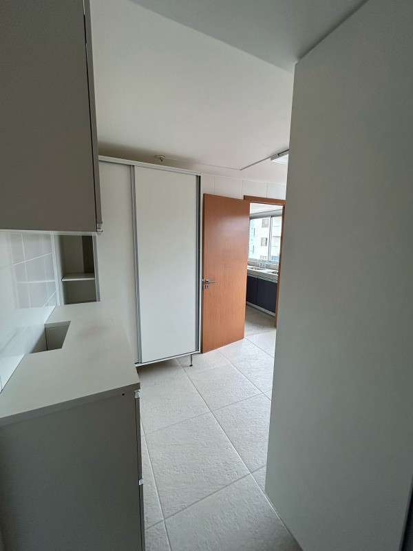 Cobertura para alugar com 3 quartos, 295m² - Foto 21