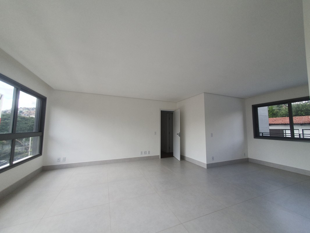 Apartamento à venda com 3 quartos, 100m² - Foto 1