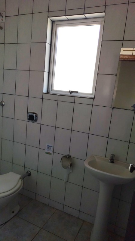 Casa para alugar com 3 quartos, 70m² - Foto 7