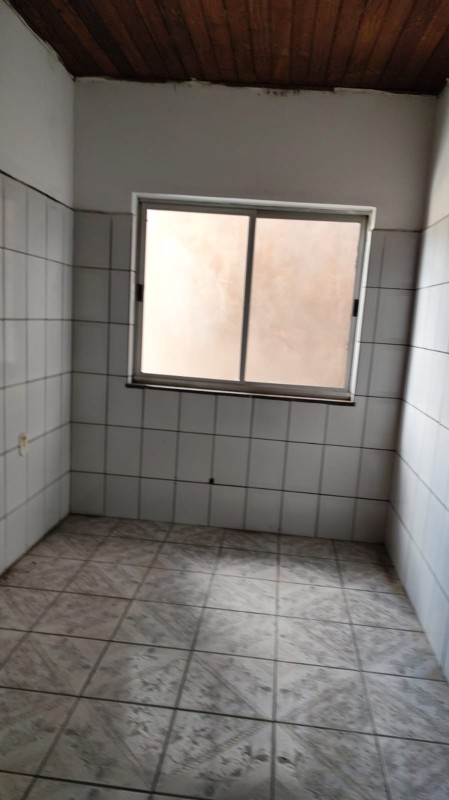 Casa para alugar com 3 quartos, 70m² - Foto 5