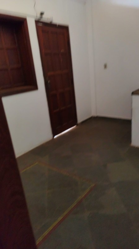 Casa para alugar com 3 quartos, 70m² - Foto 14