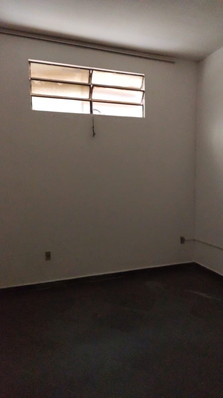 Casa para alugar com 3 quartos, 70m² - Foto 12