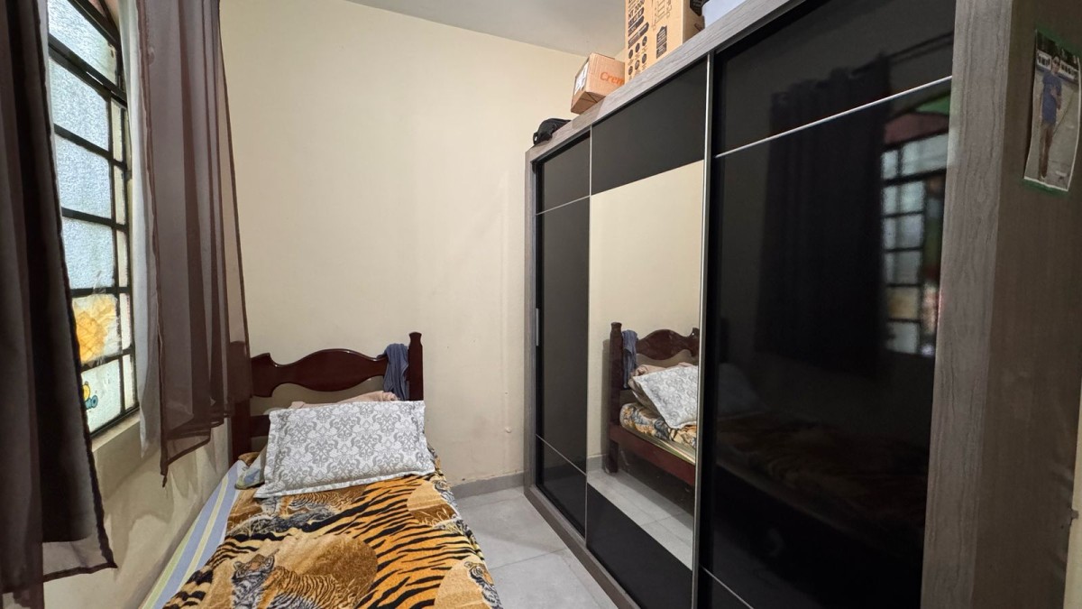 Casa à venda com 6 quartos, 360m² - Foto 5