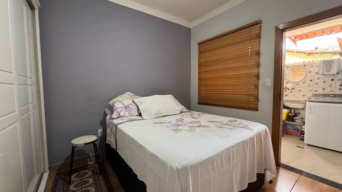 Casa à venda com 6 quartos, 360m² - Foto 13