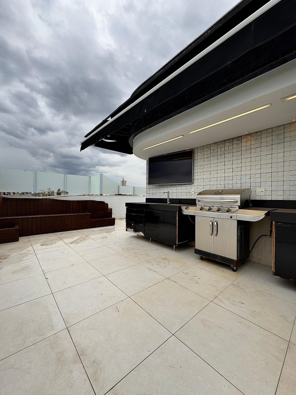 Cobertura para alugar com 2 quartos, 230m² - Foto 3