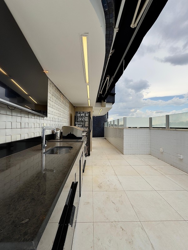 Cobertura para alugar com 2 quartos, 230m² - Foto 8