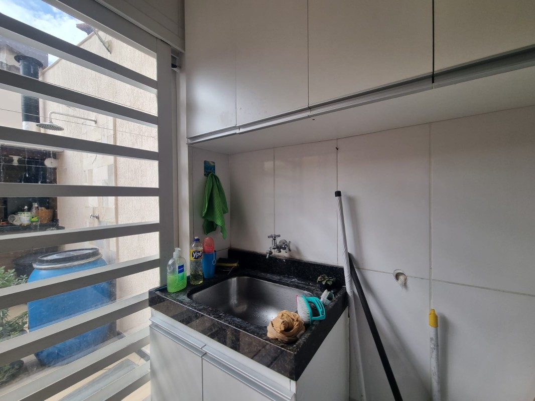 Casa para alugar com 3 quartos, 110m² - Foto 10