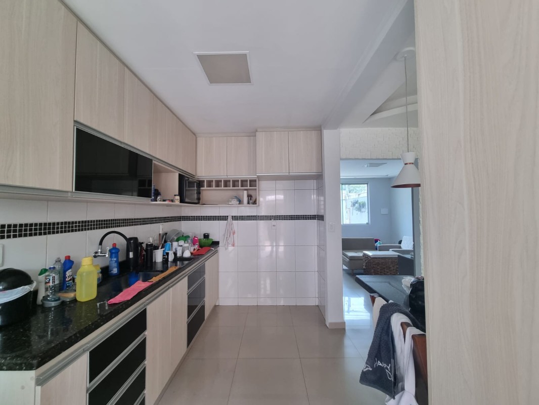 Casa para alugar com 3 quartos, 110m² - Foto 8